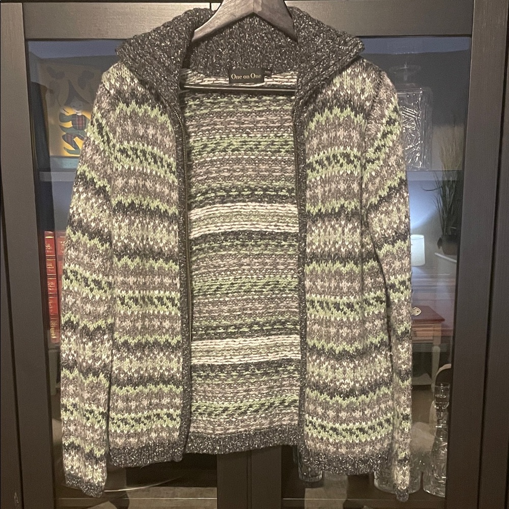 ♻️Chico's Gray and Green Patterned Women's Vest